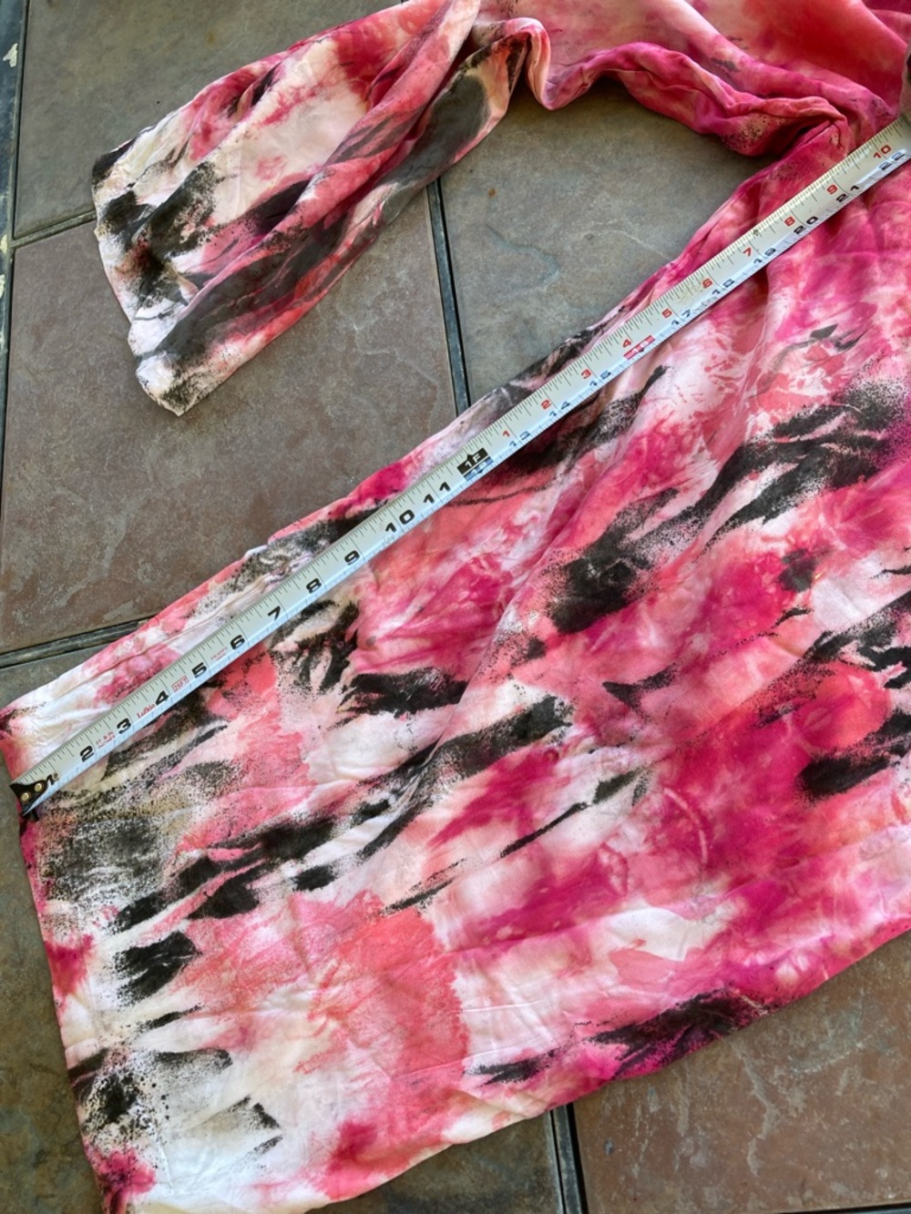 Women's Wide Leg Tie-Dye Pants in Pink Multi - Picture 4 of 8